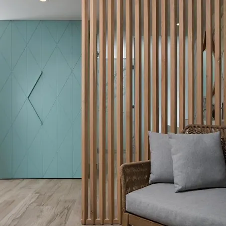 Aparthotel Central *